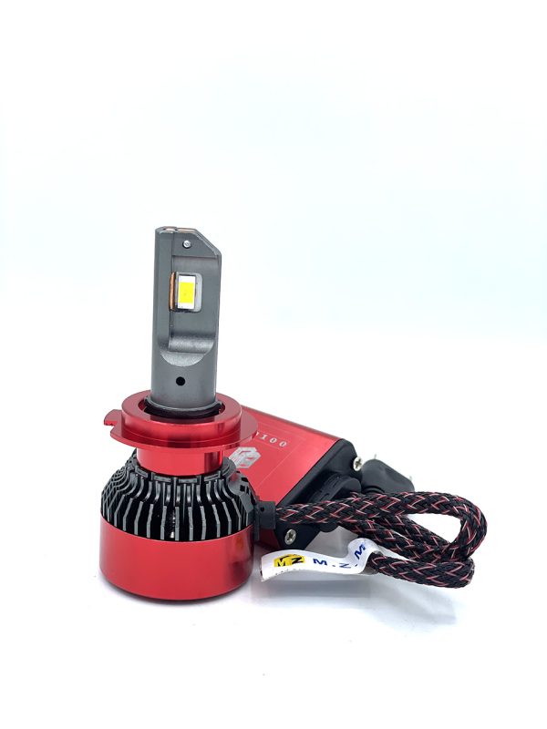 لامپ هدلایت خودرو D100 مدل H7 (سفید) بسته دو عددی